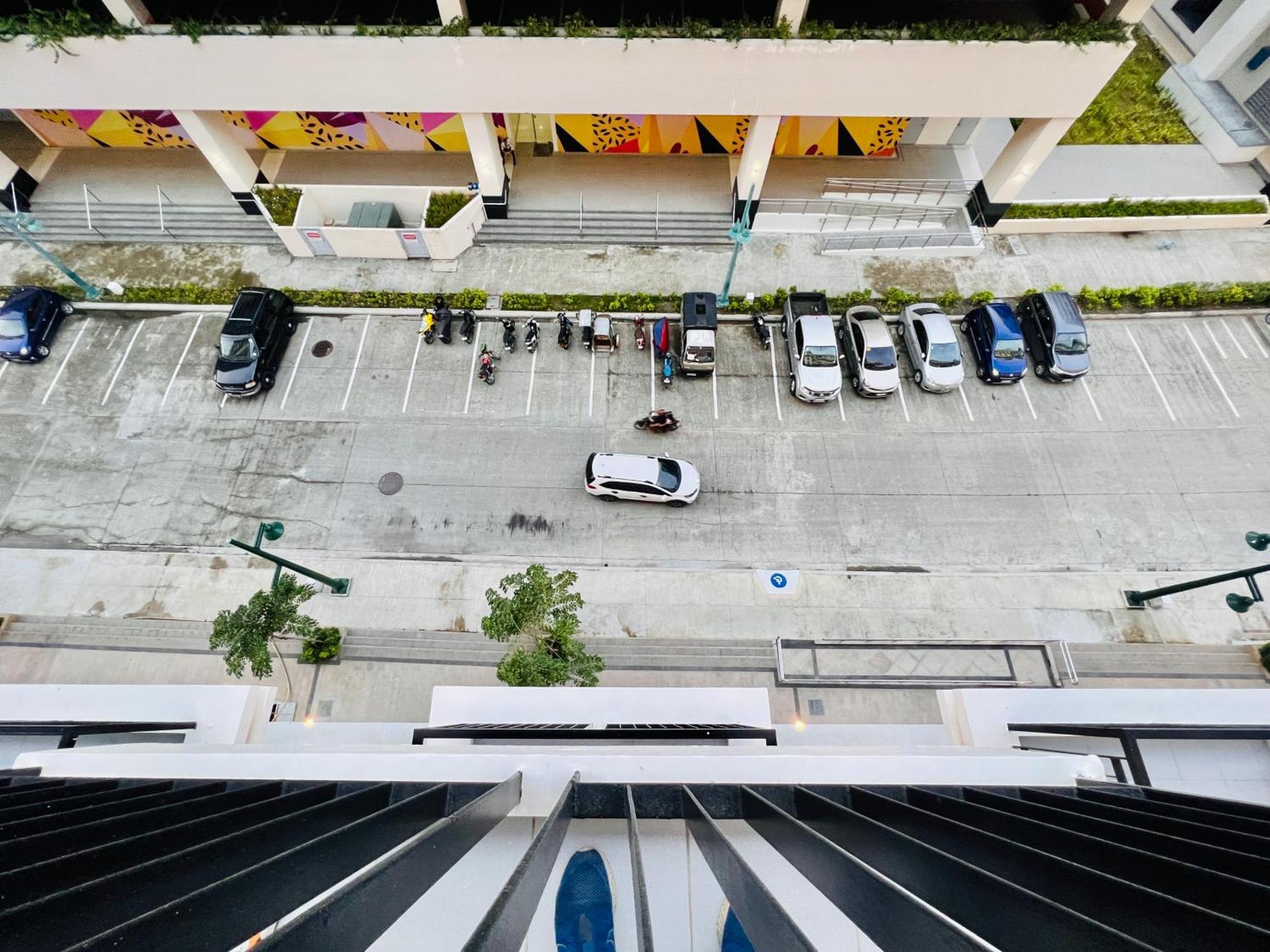 4 Majestic View Διαμέρισμα Iloilo City Εξωτερικό φωτογραφία